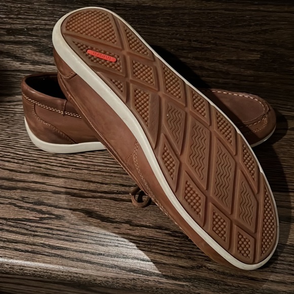 Exceptional Condition Shoes - Picture 2 of 2